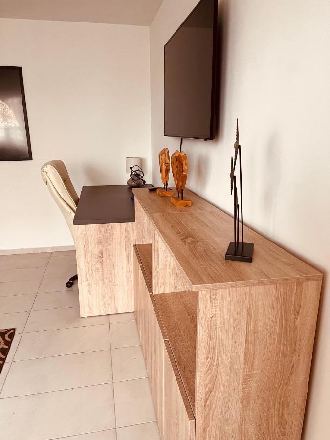 Sparrow Apartmens - Vrabcia Ulica 9, Kosice Ngoại thất bức ảnh