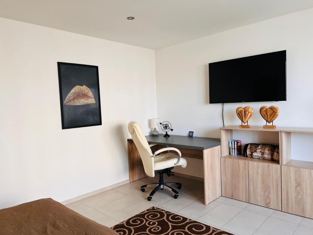 Sparrow Apartmens - Vrabcia Ulica 9, Kosice Ngoại thất bức ảnh