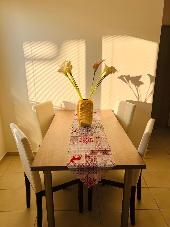 Sparrow Apartmens - Vrabcia Ulica 9, Kosice Ngoại thất bức ảnh