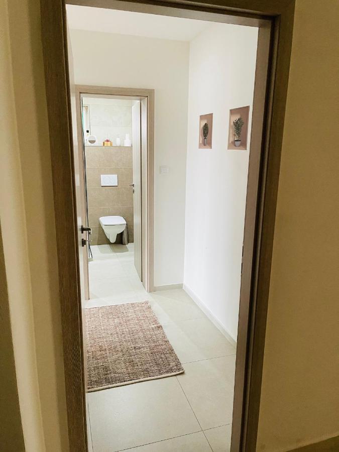 Sparrow Apartmens - Vrabcia Ulica 9, Kosice Ngoại thất bức ảnh